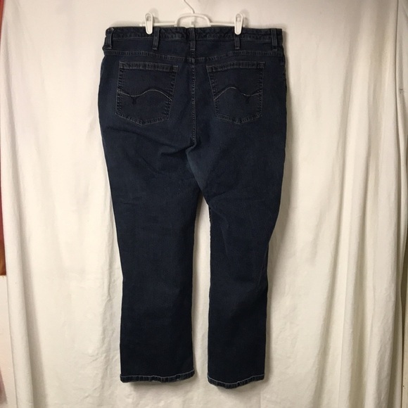 Lee Women’s Plus Size Jeans 22W/Med EUC - Picture 5 of 14